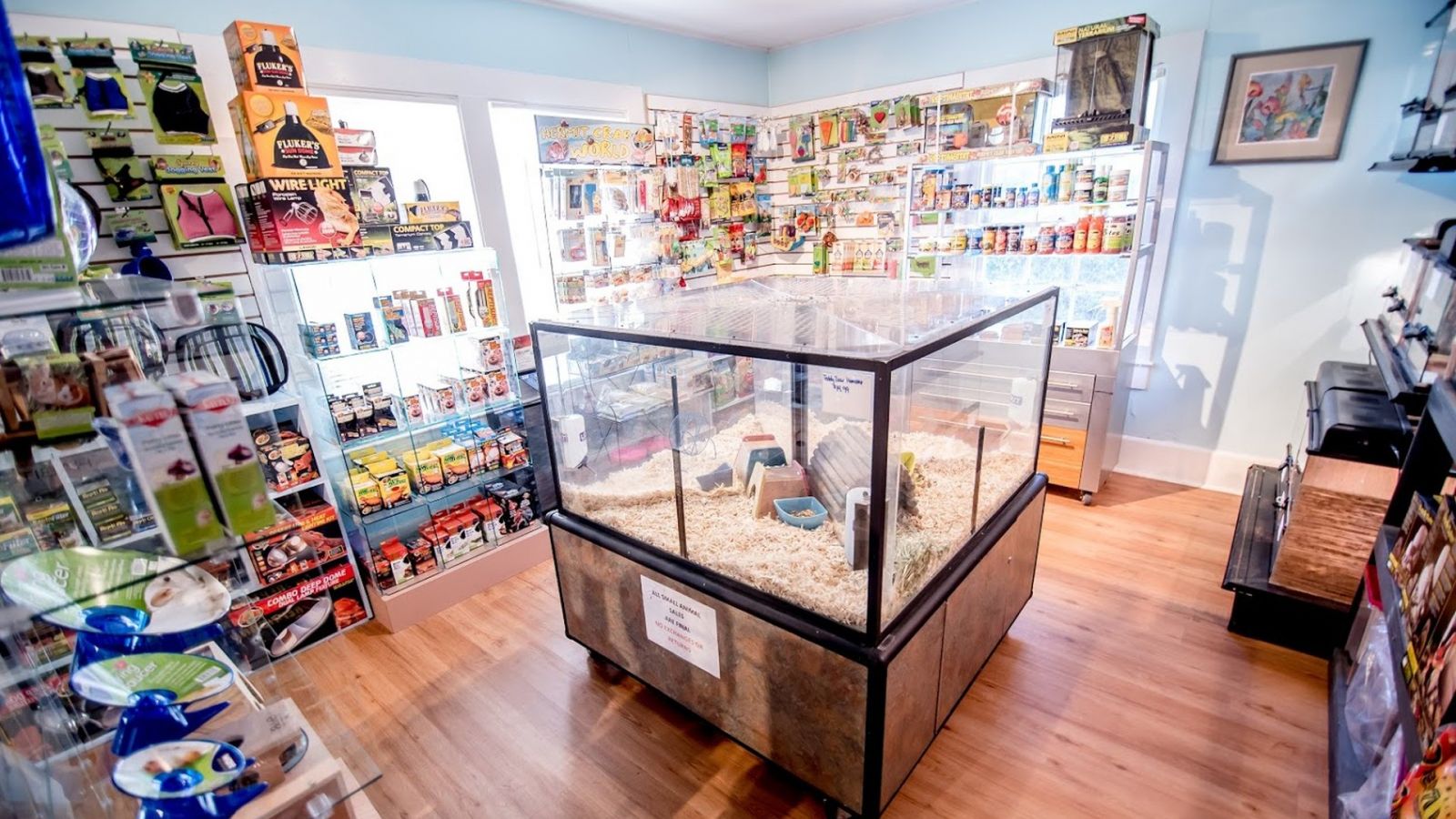 National Petland, Southport pet shop SOUTHPORT